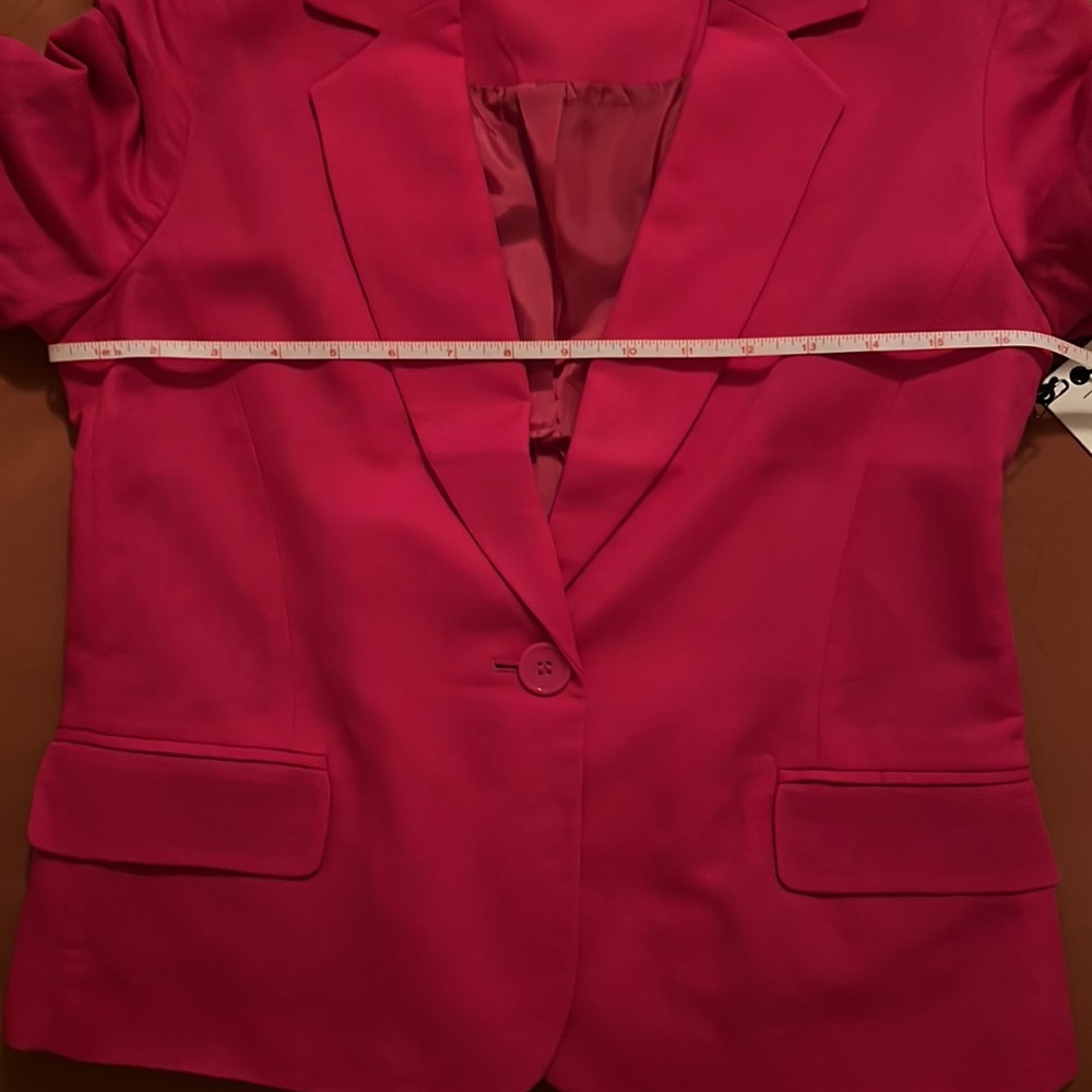 Forever 21 fushia blazer - Picture 4 of 4